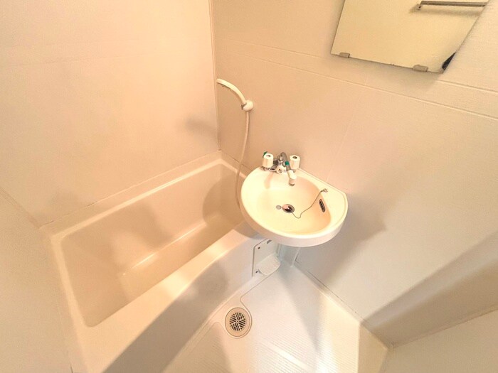 物件内観写真12　(バス／シャワールーム等)