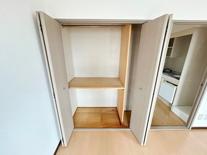 物件内観写真15　(収納)