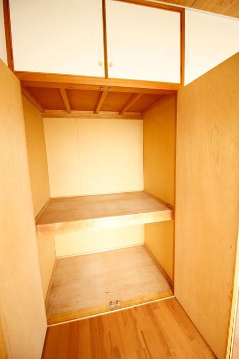 物件内観写真10　(収納)