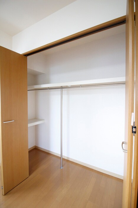 物件内観写真11　(収納)