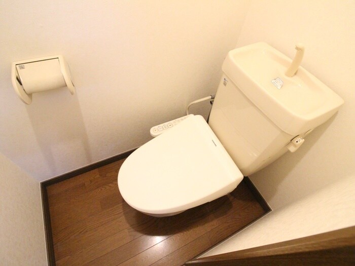 物件内観写真11　(トイレ)