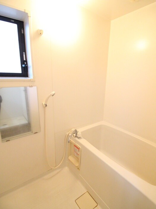 物件内観写真12　(バス／シャワールーム等)