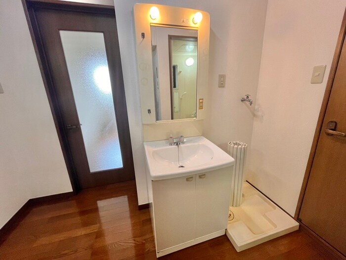 物件内観写真14　(洗面)