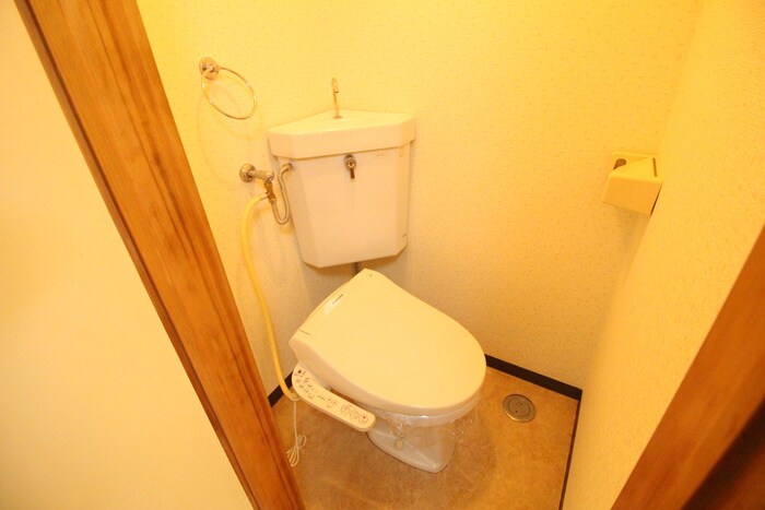 物件内観写真13　(トイレ)