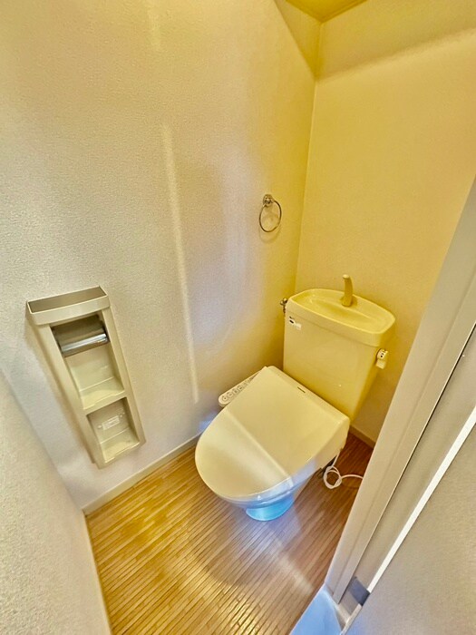 物件内観写真16　(トイレ)