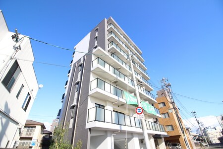 Garbo榴岡外観写真