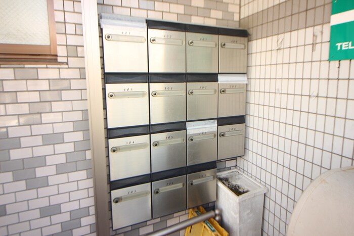 物件外観写真4　(建物設備)