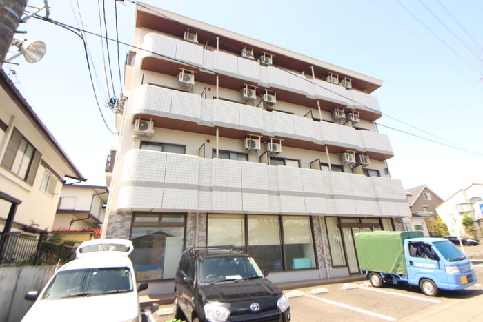 物件外観写真6　(外観写真)