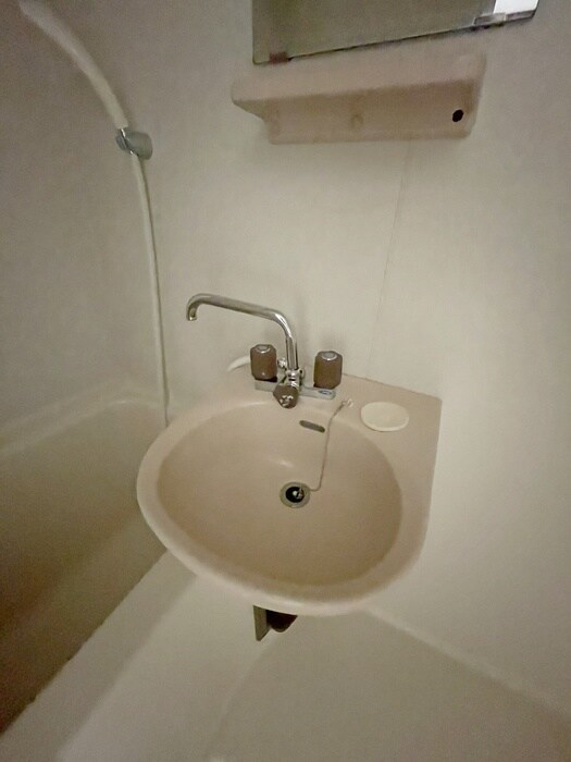 物件内観写真11　(洗面)