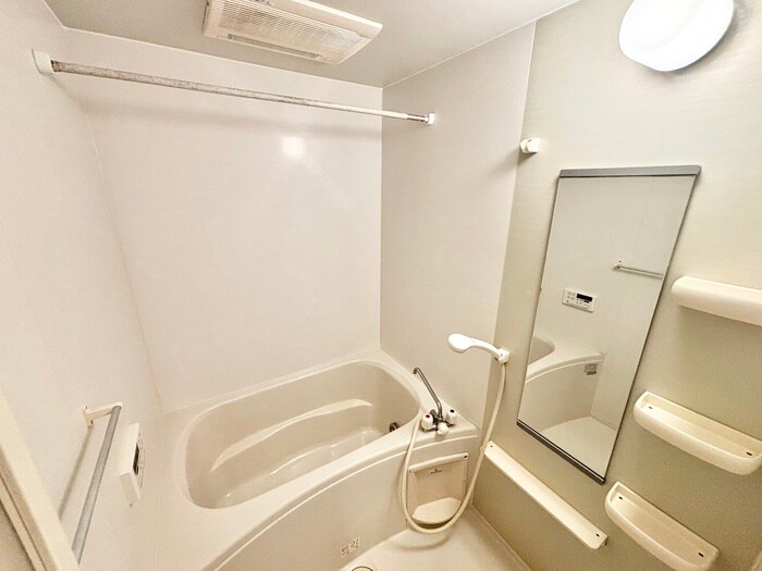 物件内観写真12　(バス／シャワールーム等)