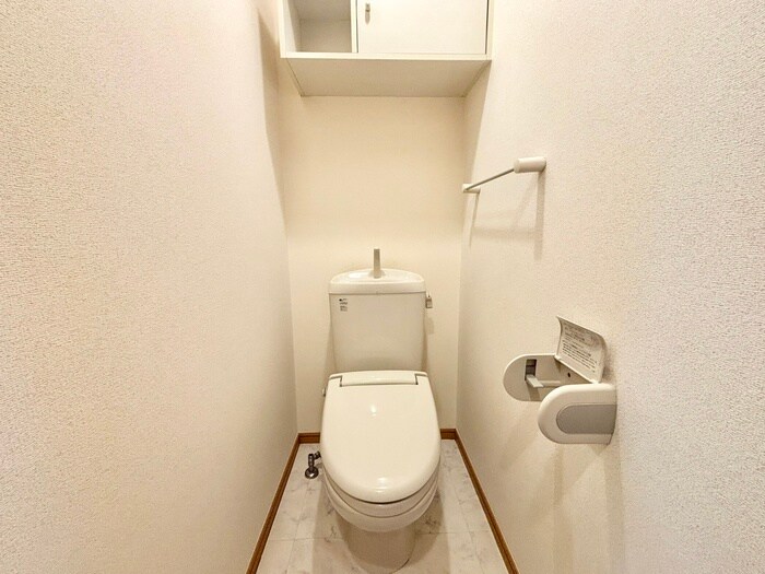 物件内観写真15　(トイレ)