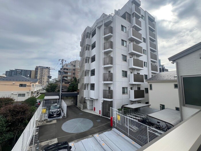 物件内観写真21　(室内からの展望)