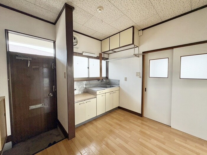 物件内観写真18　(居室)