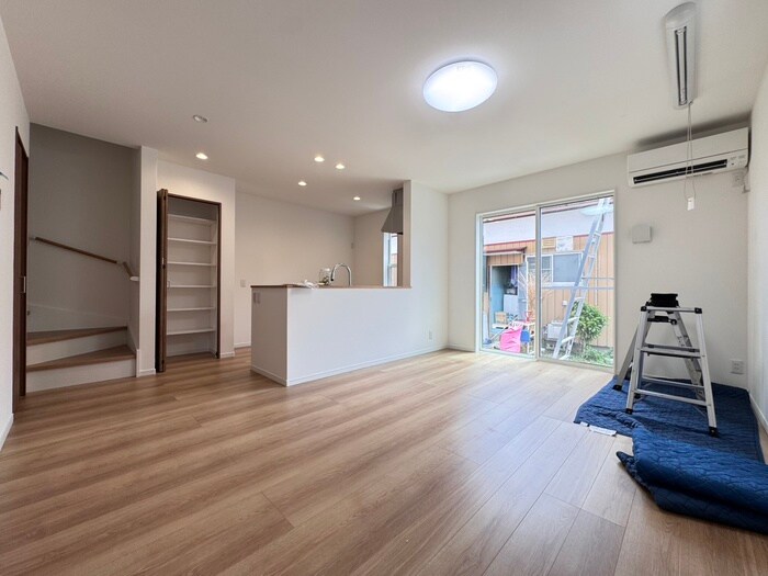 物件内観写真7　(居室)