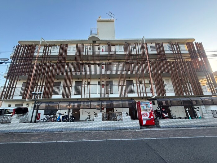 物件外観写真2　(その他)