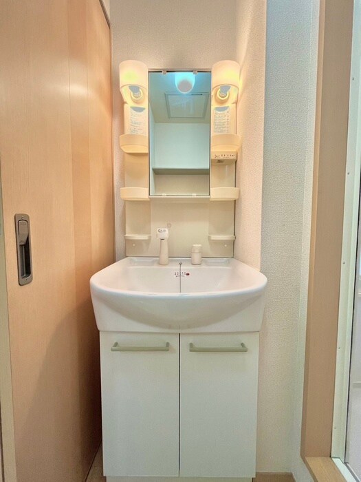 物件内観写真14　(洗面)