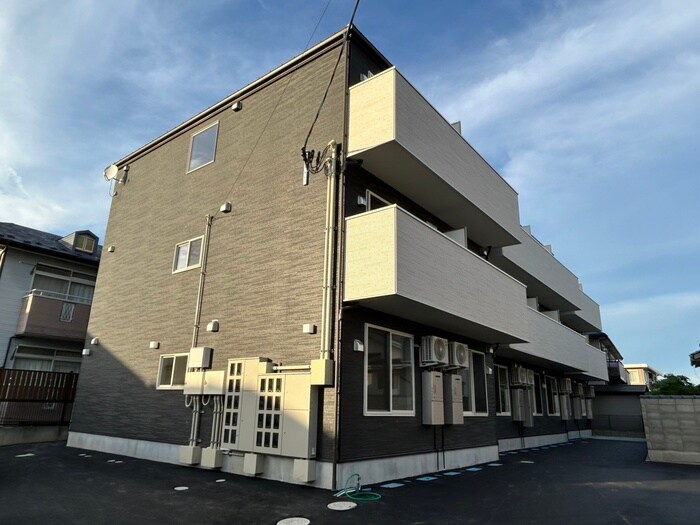 物件外観写真1　(外観写真)