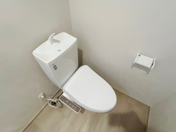 物件内観写真11　(トイレ)