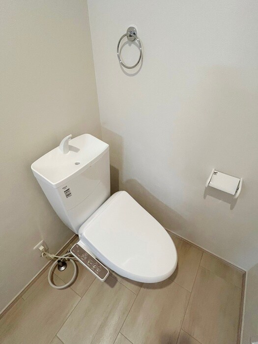 物件内観写真11　(トイレ)