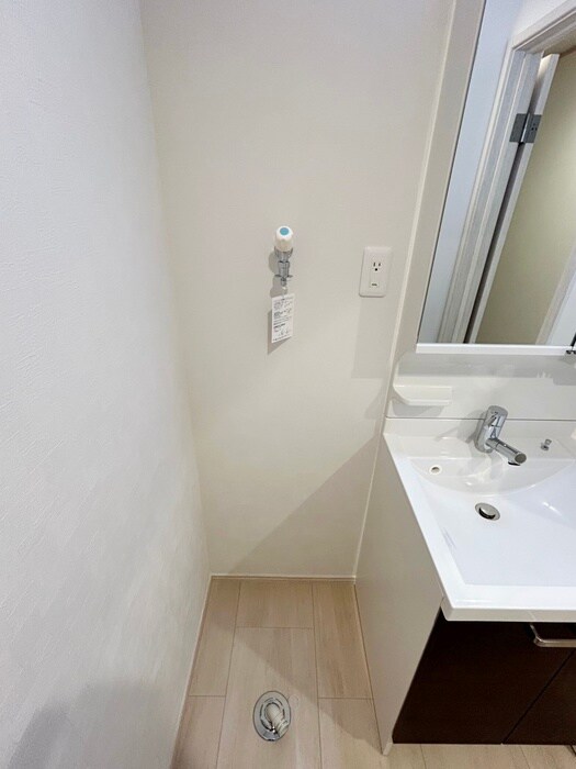 物件内観写真14　(洗濯機置場)