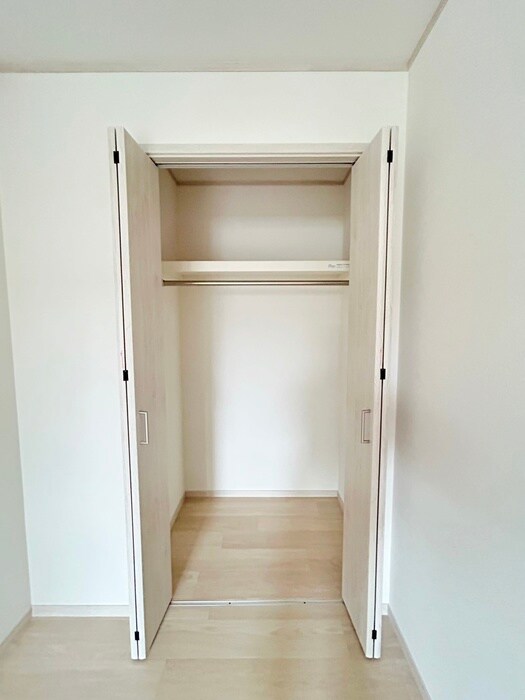 物件内観写真15　(収納)