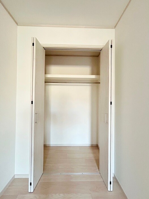 物件内観写真15　(収納)
