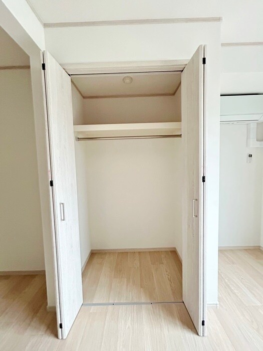 物件内観写真15　(収納)