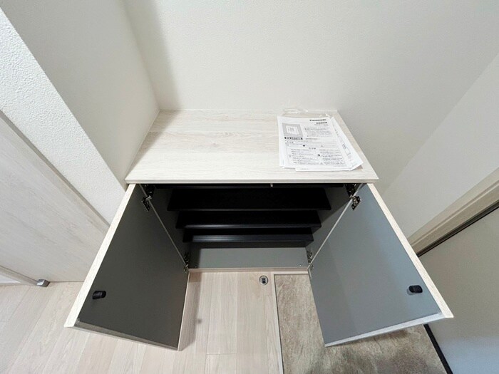 物件内観写真16　(靴箱)