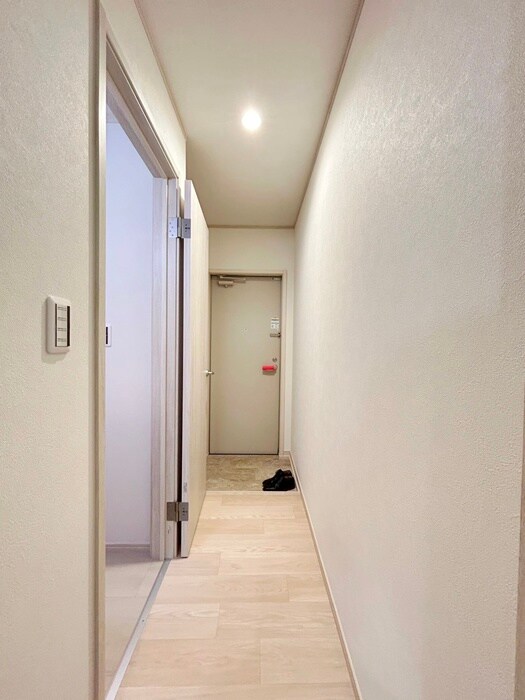 物件内観写真17　(廊下)