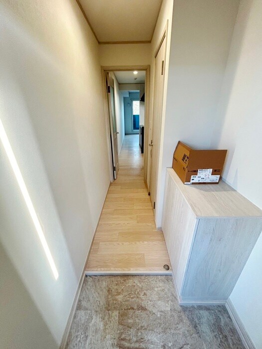 物件内観写真17　(廊下)