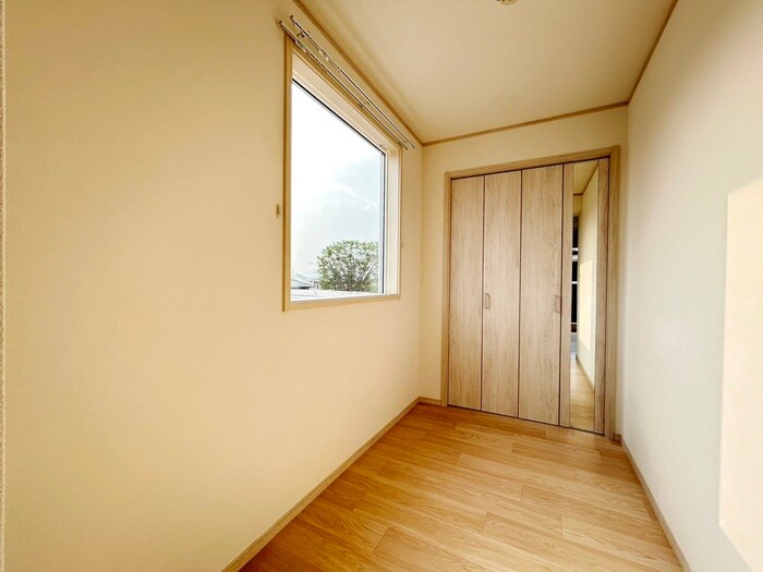 物件内観写真22　(居室)