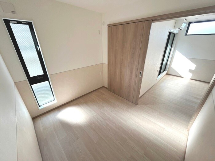 物件内観写真8　(居室)