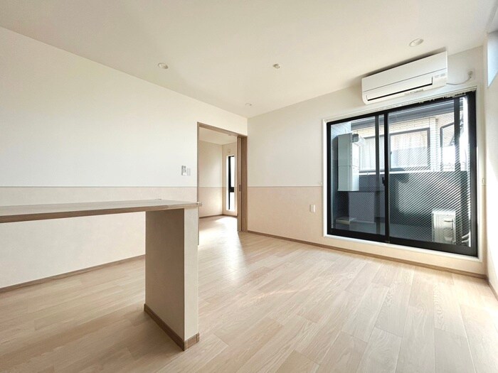 物件内観写真9　(居室)