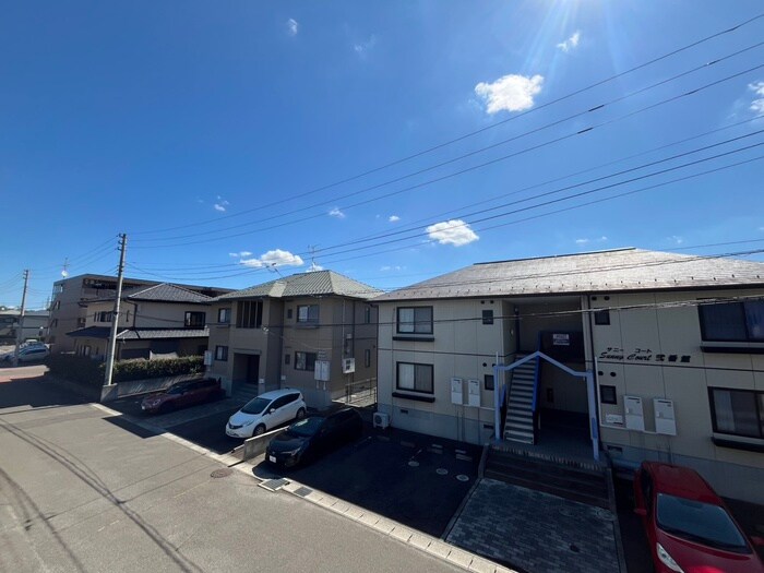 物件内観写真16　(室内からの展望)