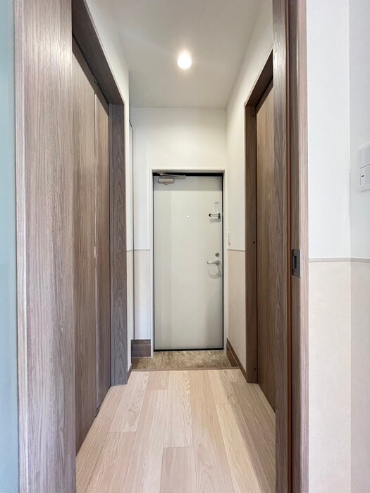 物件内観写真17　(玄関)