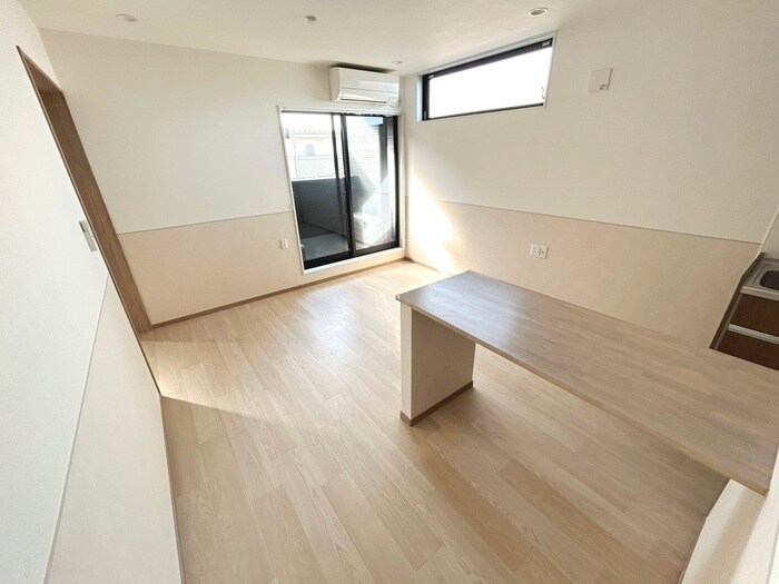 物件内観写真22　(居室)