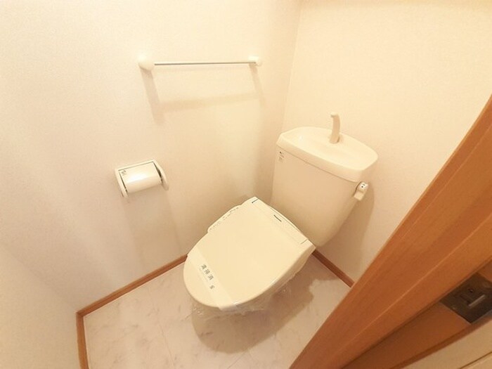 物件内観写真13　(トイレ)