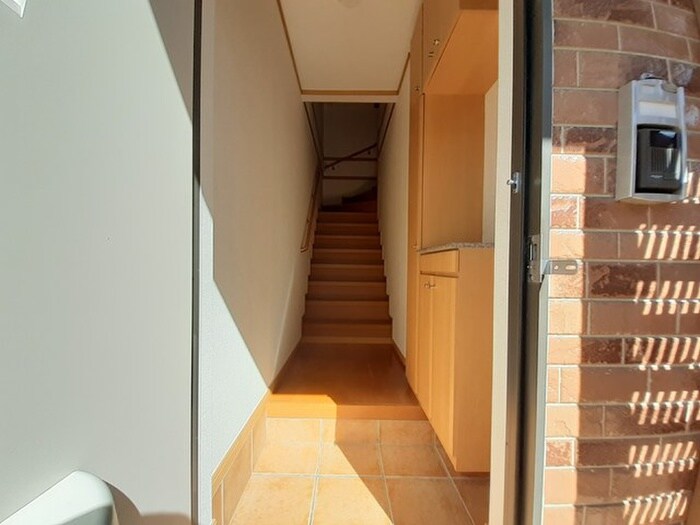 物件内観写真15　(廊下)