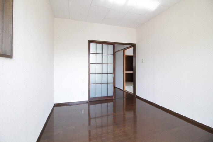 物件内観写真9　(居室)