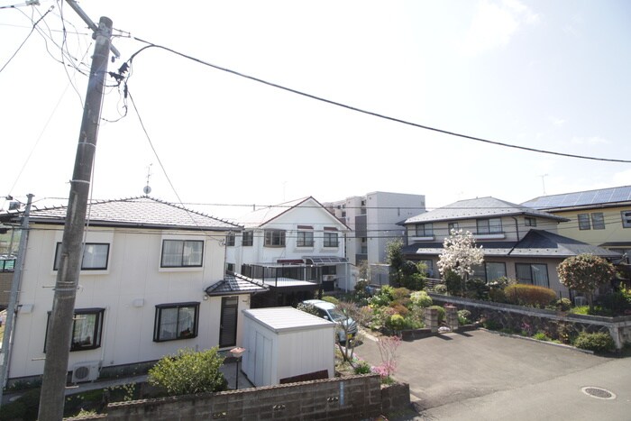 物件内観写真17　(室内からの展望)