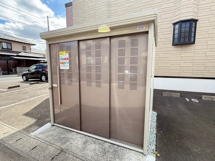 物件外観写真5　(建物設備)