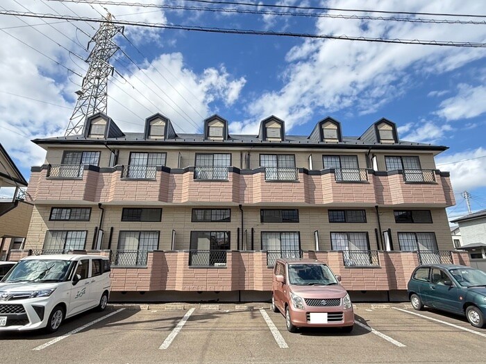 物件外観写真6　(外観写真)