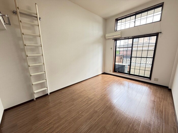 物件内観写真22　(居室)