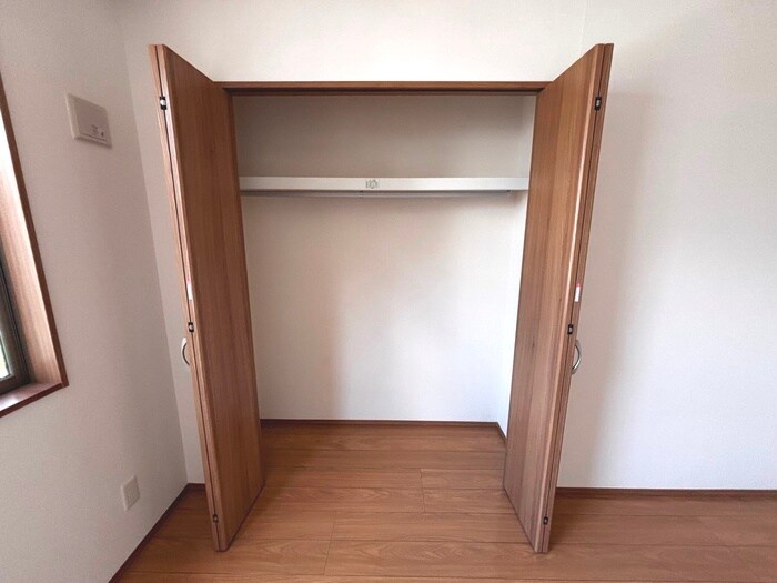 物件内観写真11　(収納)