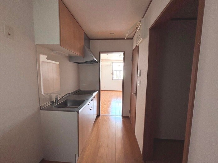 物件内観写真20　(廊下)