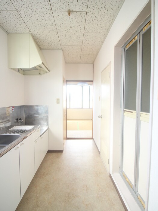 物件内観写真17　(廊下)