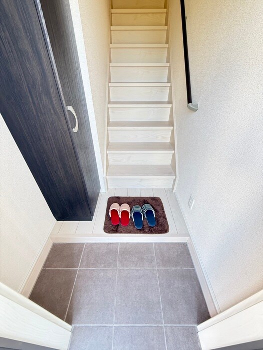 物件内観写真20　(玄関)