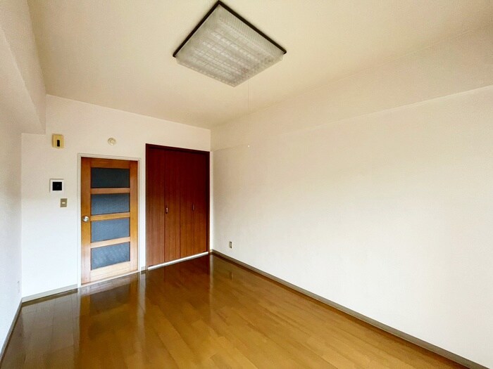 物件内観写真18　(居室)