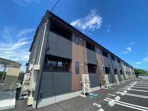 グランディール多賀城外観写真