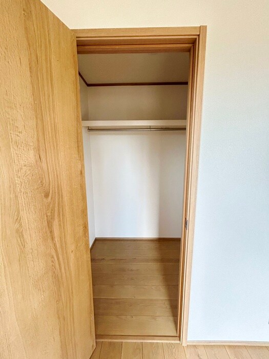 物件内観写真13　(収納)